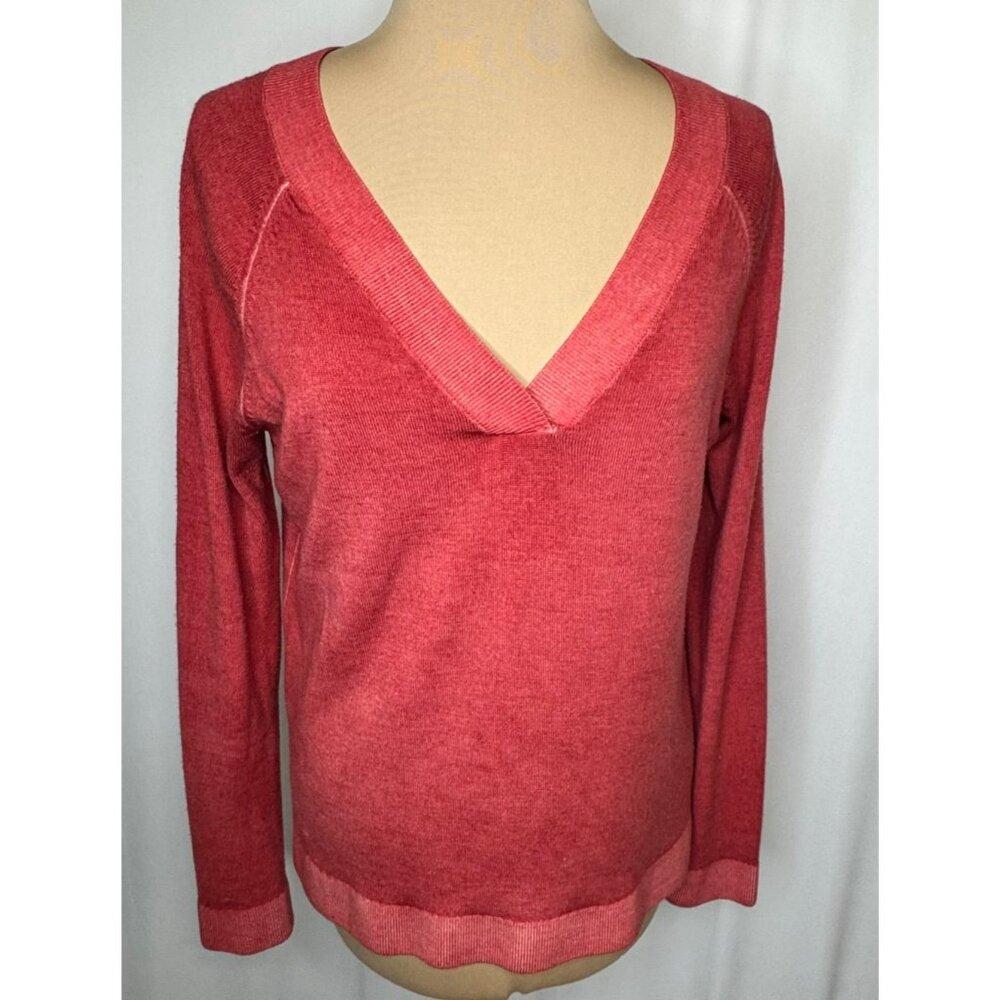 Pendleton Womens Red V-Neck Sweater Small Long Sleeve Soft Knit Lightweight